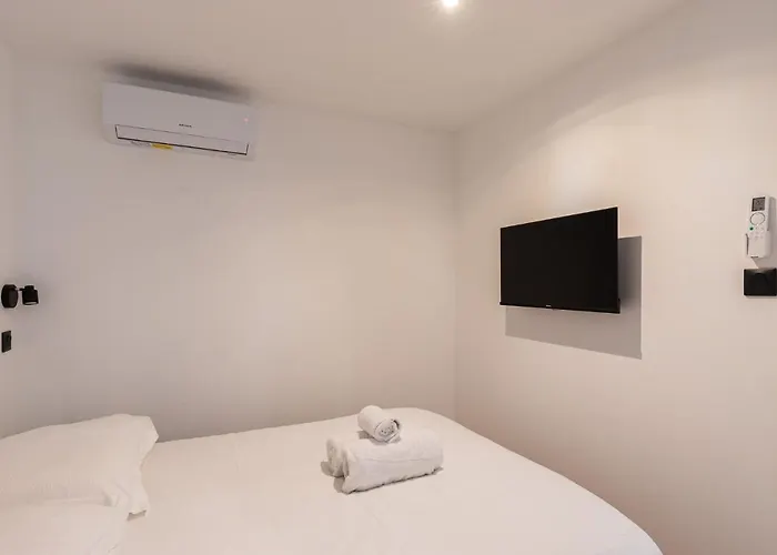 Апартаменты Smartstay Bird Family -